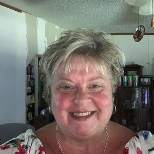 Meet your Posher, Debra